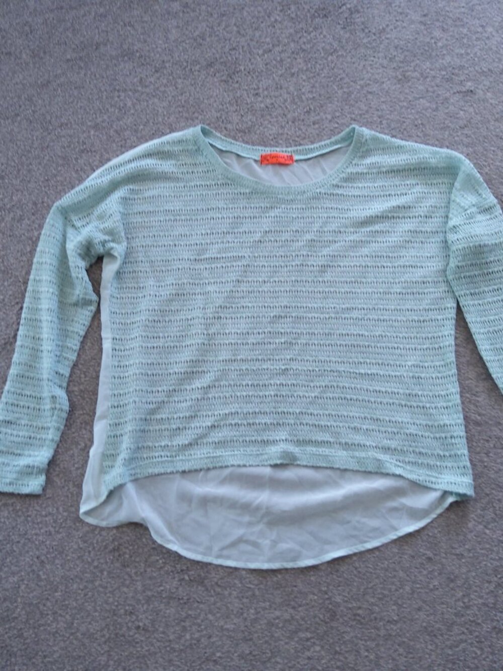 GREEN SHEER TOP